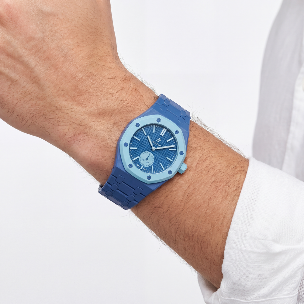 Royal Pop Strap lifestyle